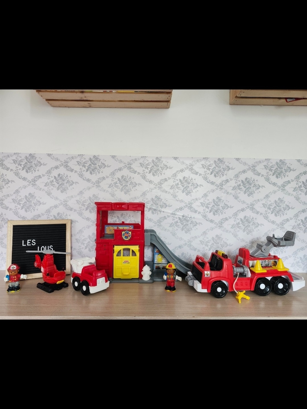 Little People Bendy FireStation Kit
